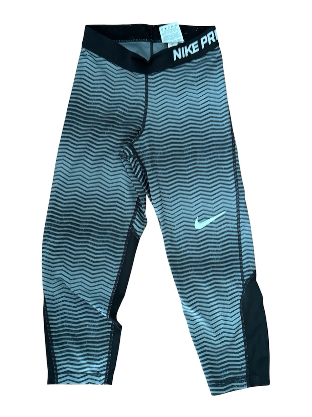 Nike women capris